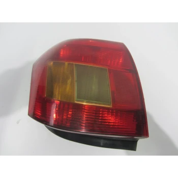 TAIL LIGHT RIGHT Toyota Corolla 2003 1.6