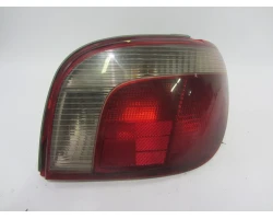 FARO POSTERIORE DESTRO Toyota Yaris 1999 1.0