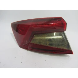 TAIL LIGHT LEFT Škoda KAROQ 2018 1.0TSI 57a945207