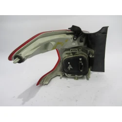 TAIL LIGHT RIGHT Peugeot 2008 2016 1.6 HDI