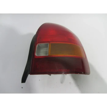 FARO POSTERIORE DESTRO Honda CIVIC 1998 1.4I
