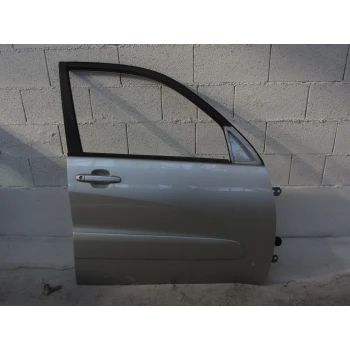 DOOR FRONT RIGHT Toyota RAV4 2002 2.0i