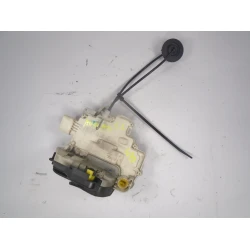 ZAKLEP SP LEVA Audi A4, S4 2006 2.0TDI aut. 8e1837015aa