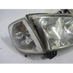 ŽAROMET DESNI Volkswagen Polo 2000 1.0