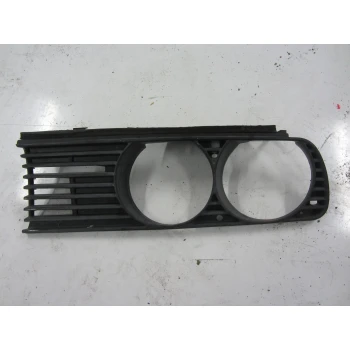 OKRASNA MASKA BMW 3 1988 316