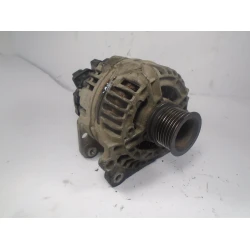 ALTERNATOR Volkswagen Polo 2000 1.0 037903025l