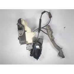 ZAKLEP SP LEVA Peugeot 5008 2010 1.6HDI