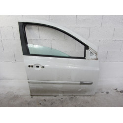 DOOR FRONT RIGHT Renault CLIO III 2012 1.2 16V 