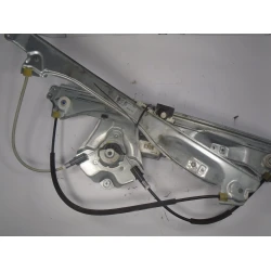 MEHANIZEM ŠIPE  SPREDAJ DESNA Renault CLIO III 2012 1.2 16V 8200291147