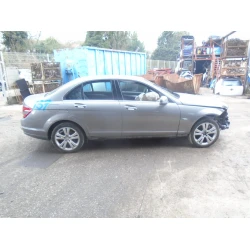 AUTO PER PEZZI Mercedes-Benz C-Klasse 2010 180 CGI