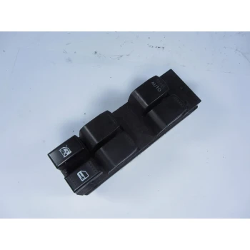 STIKALO STEKLA Suzuki SX4 2006 1.5