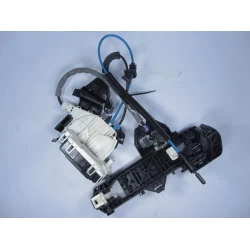 DOOR LOCK REAR LEFT Mercedes-Benz C-Klasse 2010 180 CGI A2047303935 DOOR LOCK REAR LEFT Mercedes-Benz C-Klasse 2010 180 CGI A2047303935