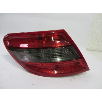 TAIL LIGHT LEFT Mercedes-Benz C-Klasse 2010 180 CGI A2048202964