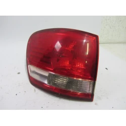 TAIL LIGHT LEFT Toyota Avensis 2001 VERSO 2.0