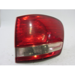 TAIL LIGHT RIGHT Toyota Avensis 2001 VERSO 2.0 