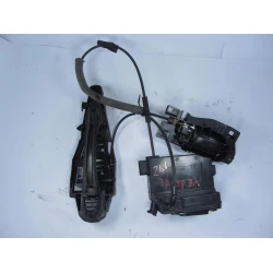 ZAKLEP  ZADAJ LEVA Citroën C4 2014 GRAND PICASSO 2.0HDI AUT. 9810311280