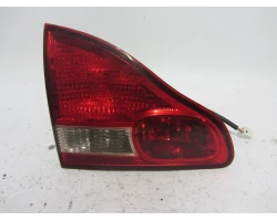 FARO POSTERIORE SINISTRO Toyota Avensis 2001 VERSO 2.0