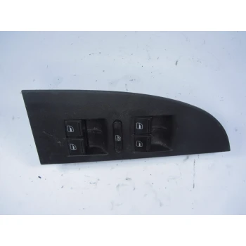 STIKALO STEKLA Seat Leon 2012 1.6TDI