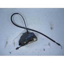 ZAKLEP  SPREDAJ DESNA Peugeot 307 2004 2.0i CC