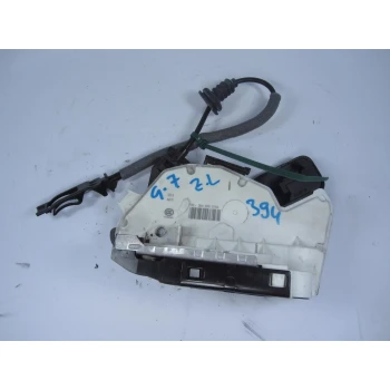 ZAKLEP  ZADAJ LEVA Volkswagen Golf 2015 VII. 1.6 TDI 5k4839015q