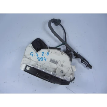 ZAKLEP  ZADAJ DESNA Volkswagen Golf 2015 VII. 1.6 TDI 5k4839016q