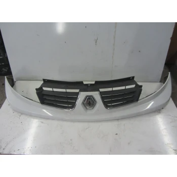 BUMPER FRONT Renault TRAFIC 2009 2.0 DCI
