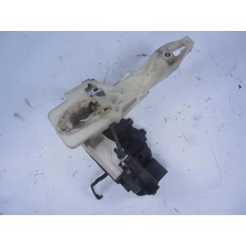 ZAKLEP  SPREDAJ DESNA Hyundai i30 2007 1.6D 813202L030