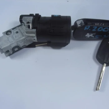 STEERING WHEEL LOCK Peugeot 2008 2015 1.6 HDI 16V 9663123380