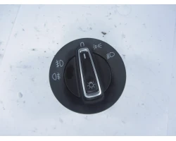 STIKALO LUČI Volkswagen Touran 2016 2.0 TDI AUT. 5g0941431bf
