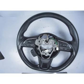 VOLANTE Suzuki SWIFT 2018 1.2 4WD HYBRID