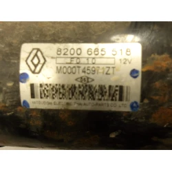 ZAGANJALNIK Dacia DUSTER 2011 1.6 16V 4X4 8200665518