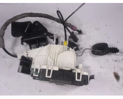 ZAKLEP SP LEVA Mercedes-Benz C-Klasse  w204 a2047200335