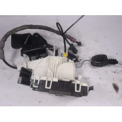 CHIUSURA SERRATURA PORTA ANTERIORE SINISTRA Mercedes-Benz C-Klasse  w204 a2047200335