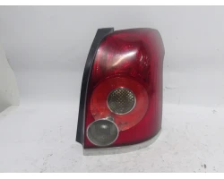 FARO POSTERIORE DESTRO Toyota Avensis  2004-