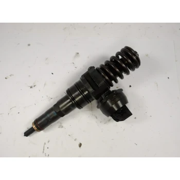 ŠOBA Volkswagen Passat 2001 1.9 TDI 038130073ba