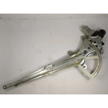 MEHANIZEM ŠIPE  SPREDAJ DESNA Toyota RAV4 2001 2.0 D4D 8571042070