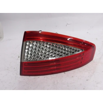 STOP LUČ DESNA Ford Mondeo 2009 2.0 TDCI 140