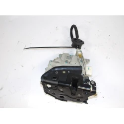 ZAKLEP  ZADAJ LEVA Audi A4, S4 2010 2.0 TDI 8k0839015