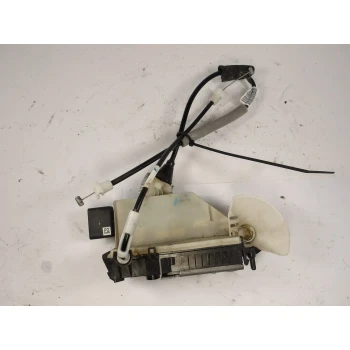 ZAKLEP SP LEVA Peugeot 2008 2015 1.2
