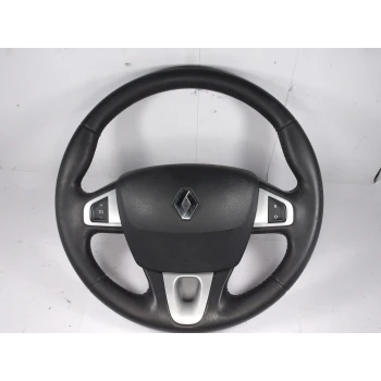 VOLANTE Renault MEGANE III  2011 1.5 DCI