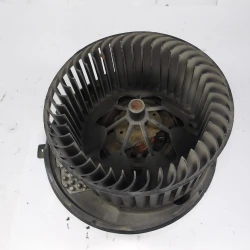 VENTILATOR KABINE Volkswagen Golf 2010 VI. 1.6 TDI 1k1820015g