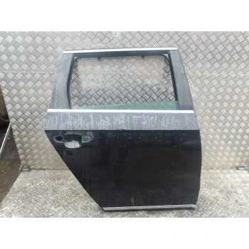 GOLA VRATA ZADAJ DESNA Volkswagen Passat 2012 2.0 TDI VARIANT AUT. 3AF833056