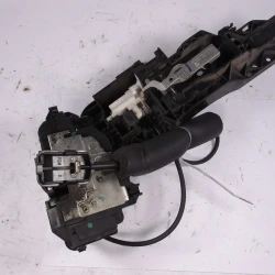 DOOR LOCK FRONT RIGHT Renault MEGANE III  2010 GRANDTOUR 1.5 DCI