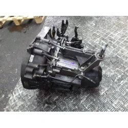 GEARBOX Dacia DUSTER 2011 1.6 16V JR5316 8201106642