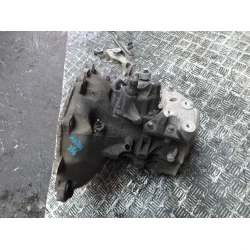 MENJALNIK Opel Astra 2006 GTC 1.6 16V 55558142