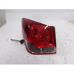 TAIL LIGHT RIGHT Chevrolet Cruze 2010 2.0 DT 16V TAIL LIGHT RIGHT Chevrolet Cruze 2010 2.0 DT 16V