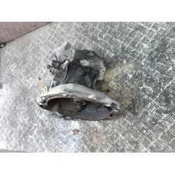 MENJALNIK Opel Corsa 2010 1.4 16V ML5 55566113