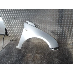 PARAFANGO DESTRO Chevrolet Cruze 2010 2.0 DT 16V PARAFANGO DESTRO Chevrolet Cruze 2010 2.0 DT 16V