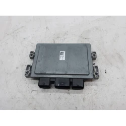 ENGINE CONTROL UNIT Renault CLIO III 2010 1.2 8200522357