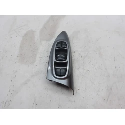 STIKALO STEKLA Nissan Juke 2010 1.5 DCI 254011kaoa